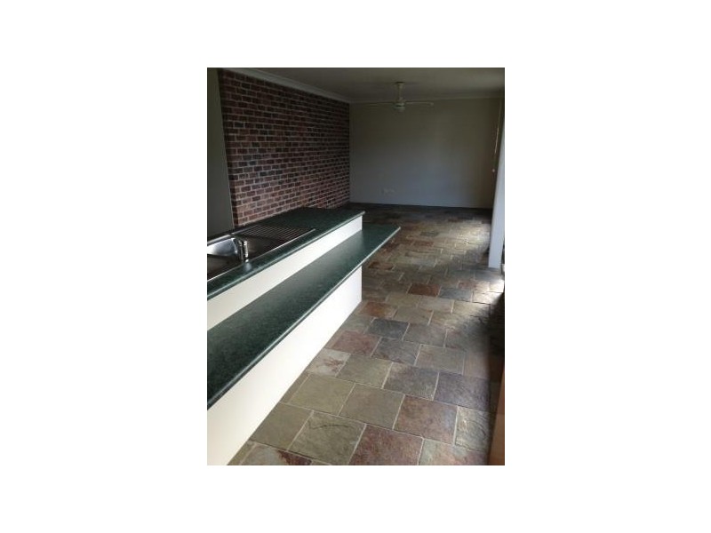 4 Celia Place, Shoalhaven Heads NSW 2535