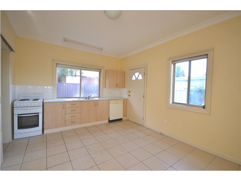 61 Wallace Street, Nowra NSW 2541