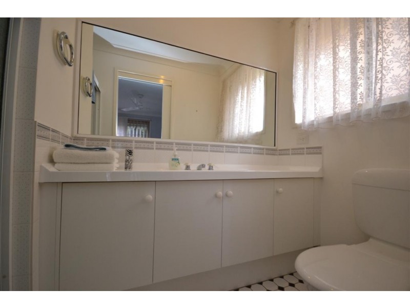 52 Coconut Drive, North Nowra NSW 2541