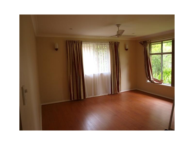 107 Douglas St, Nowra NSW 2541