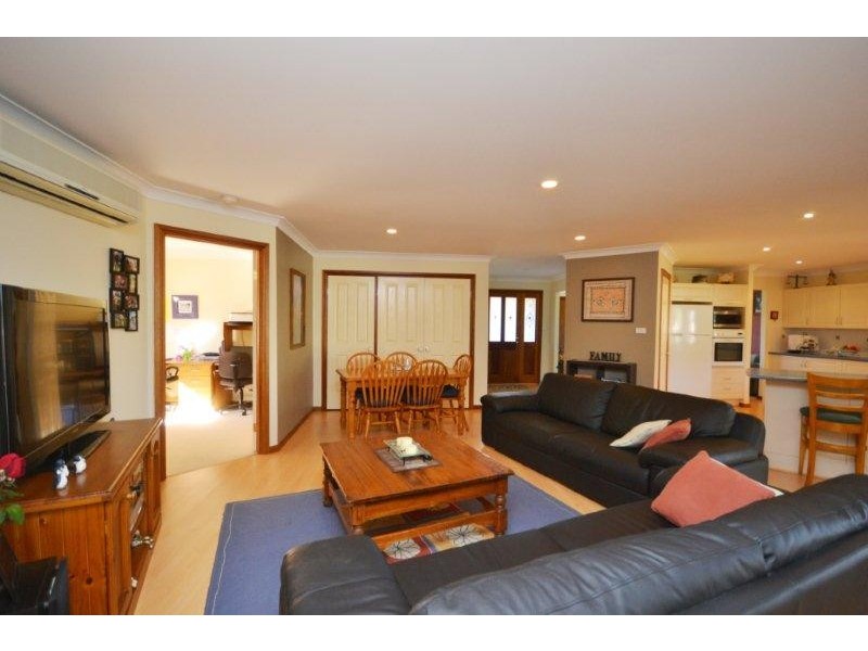 116 Rayleigh Drive, Worrigee NSW 2540