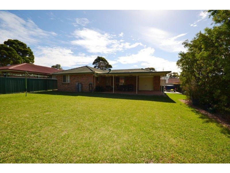 3 St James Crescent, Worrigee NSW 2540