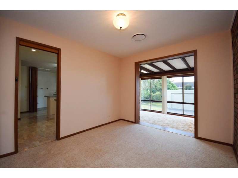 7 Monaghan Avenue, Nowra NSW 2541