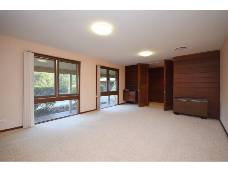 7 Monaghan Avenue, Nowra NSW 2541