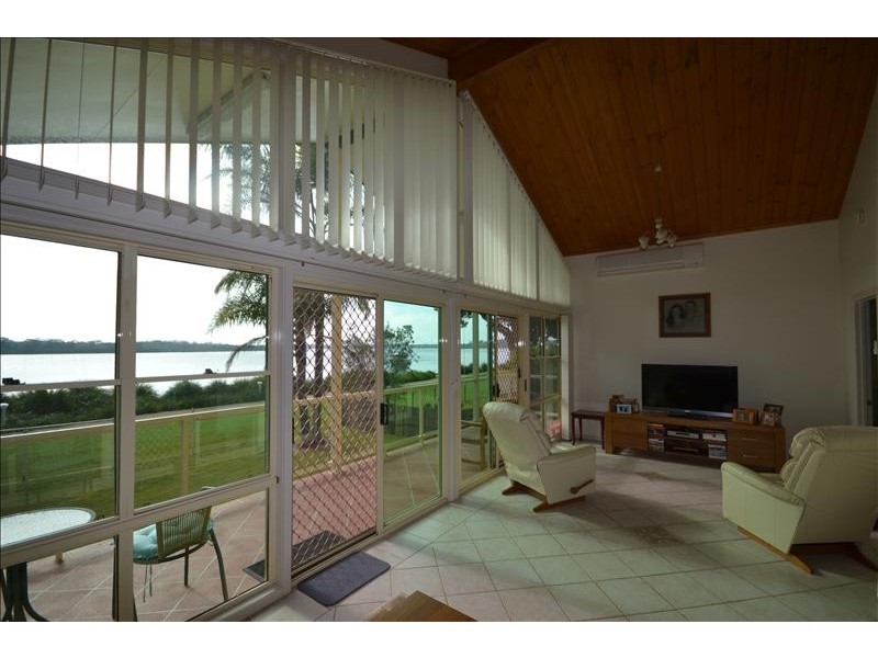 61 Adelaide Street, Greenwell Point NSW 2540