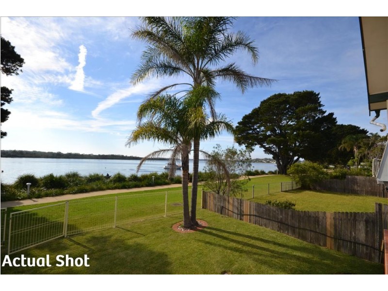 61 Adelaide Street, Greenwell Point NSW 2540