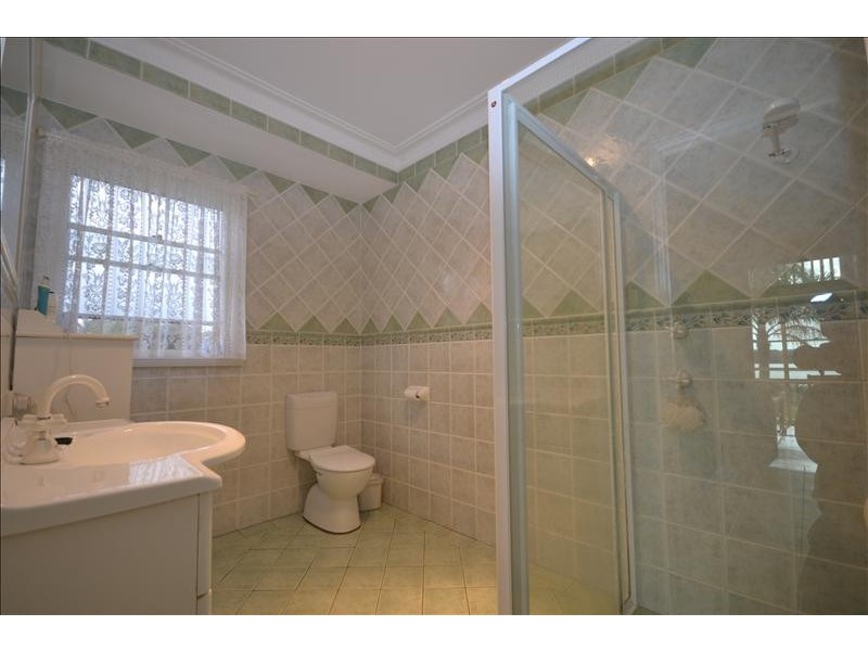 61 Adelaide Street, Greenwell Point NSW 2540