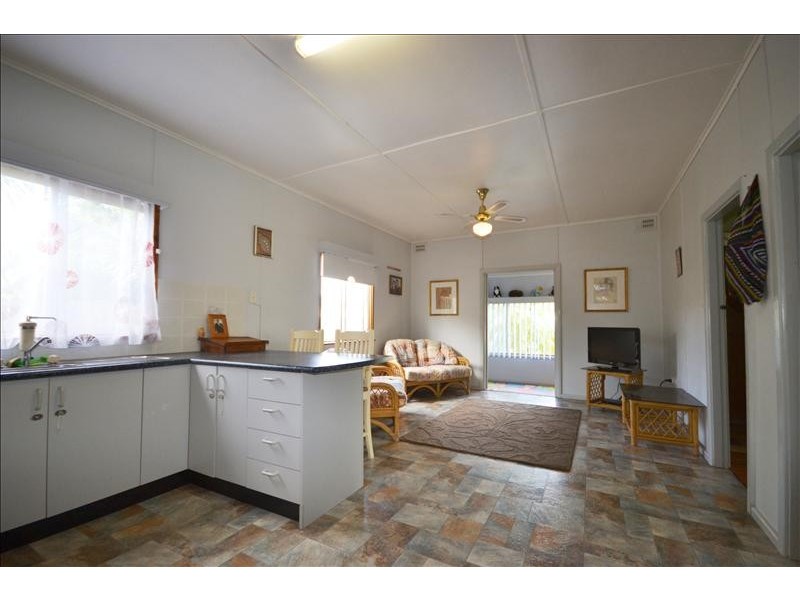 61 Adelaide Street, Greenwell Point NSW 2540