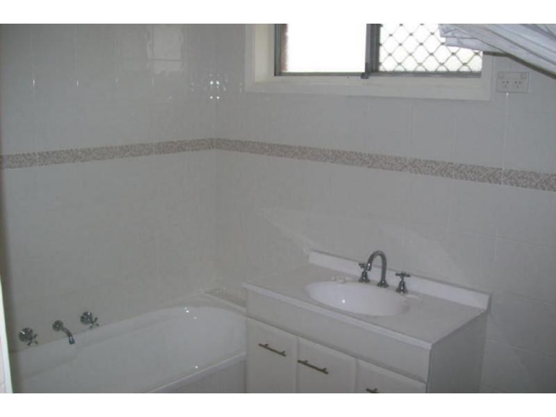 19 MACLEAN STREET, Nowra NSW 2541