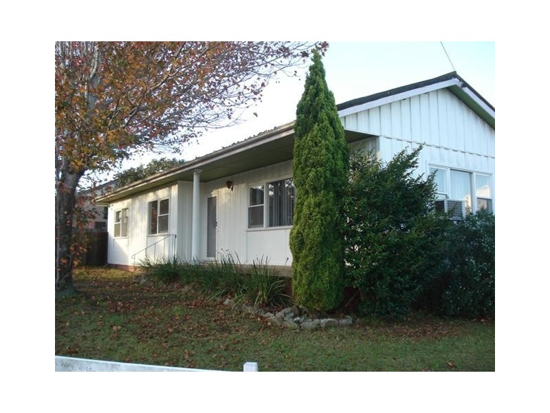 56 West Street, Nowra NSW 2541