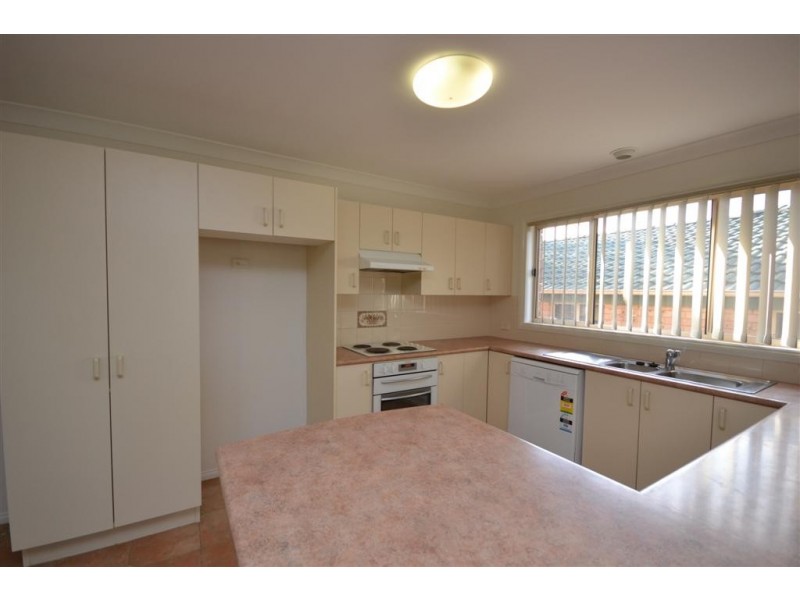 26 Socrates Place, Worrigee NSW 2540