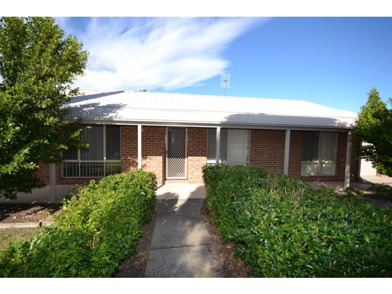 26 Socrates Place, Worrigee NSW 2540