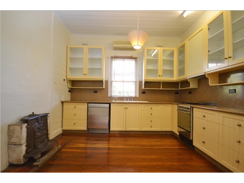 128 Osborne Street, Nowra NSW 2541