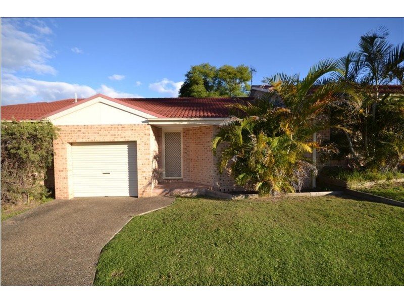 2/3 Harbour Boulevard, Bomaderry NSW 2541
