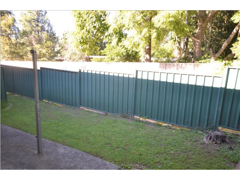 2/3 Harbour Boulevard, Bomaderry NSW 2541