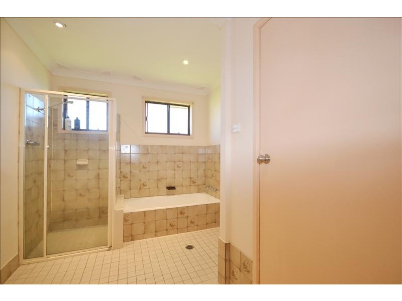 12 Comarong Street, Greenwell Point NSW 2540