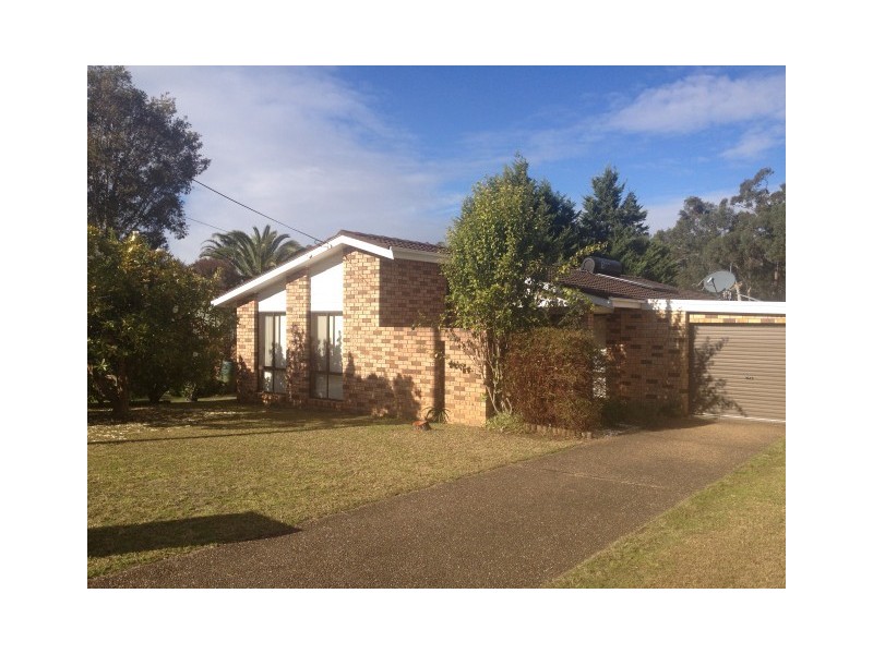 6 Byron Avenue, North Nowra NSW 2541