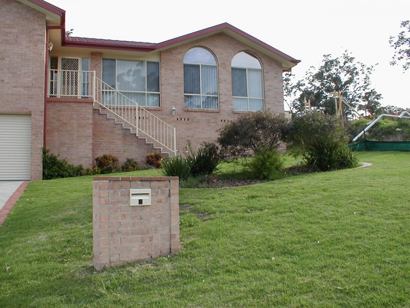 1 Nundah Close, Bomaderry NSW 2541