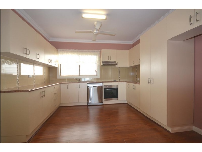 108 Jervis Street, Nowra NSW 2541