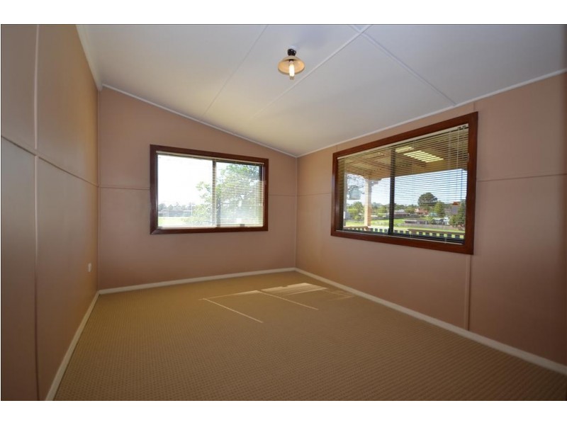 108 Jervis Street, Nowra NSW 2541