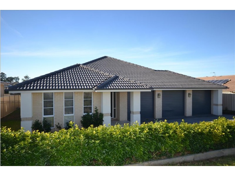 12 Blue Bell Way, Worrigee NSW 2540