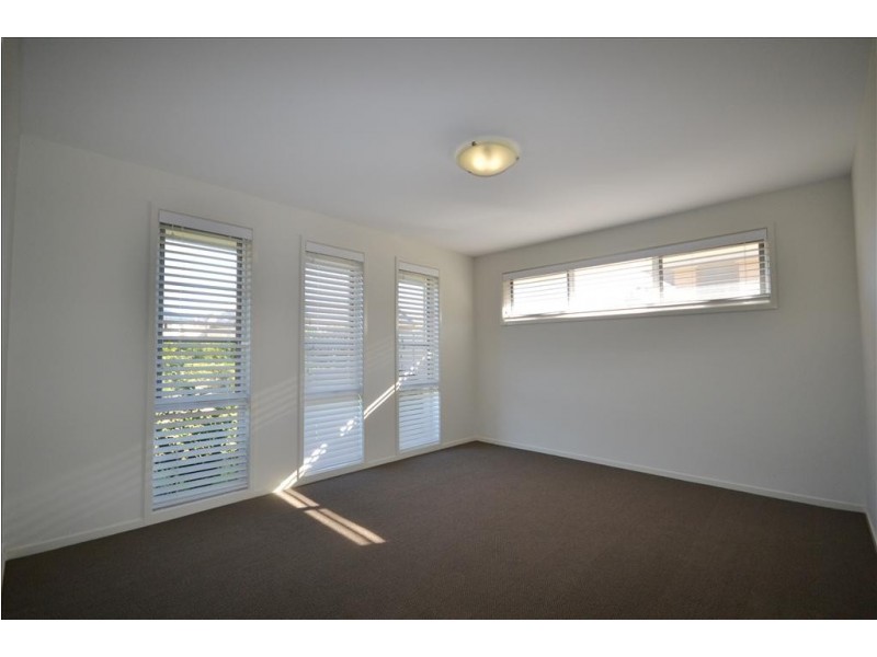 12 Blue Bell Way, Worrigee NSW 2540