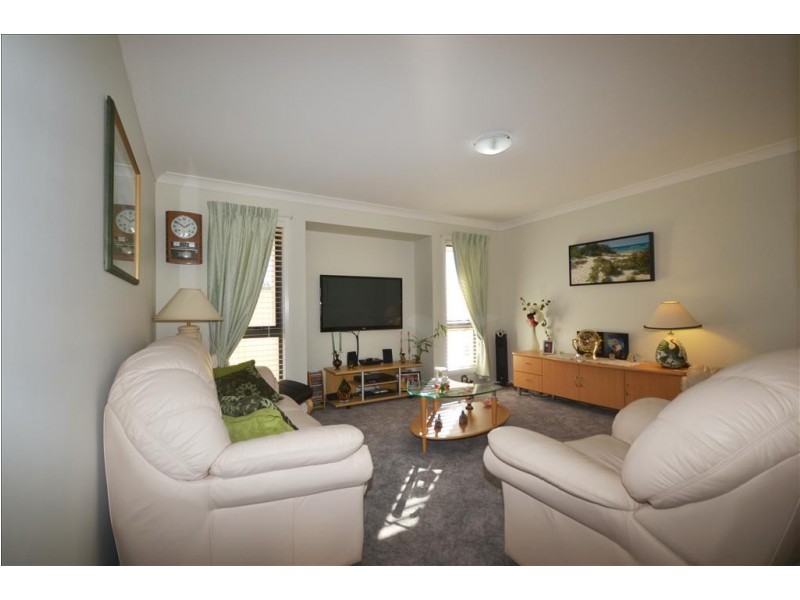 4 Coral Sea Drive, West Nowra NSW 2541
