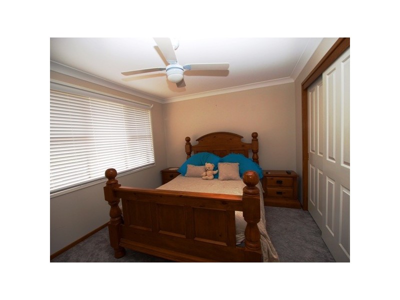 10 Bass Road, Shoalhaven Heads NSW 2535