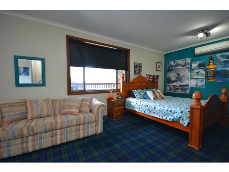 10 Bernadette Avenue, Nowra NSW 2541