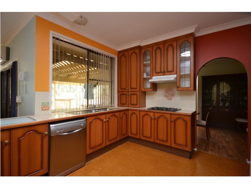 15 Kareela Crescent, North Nowra NSW 2541