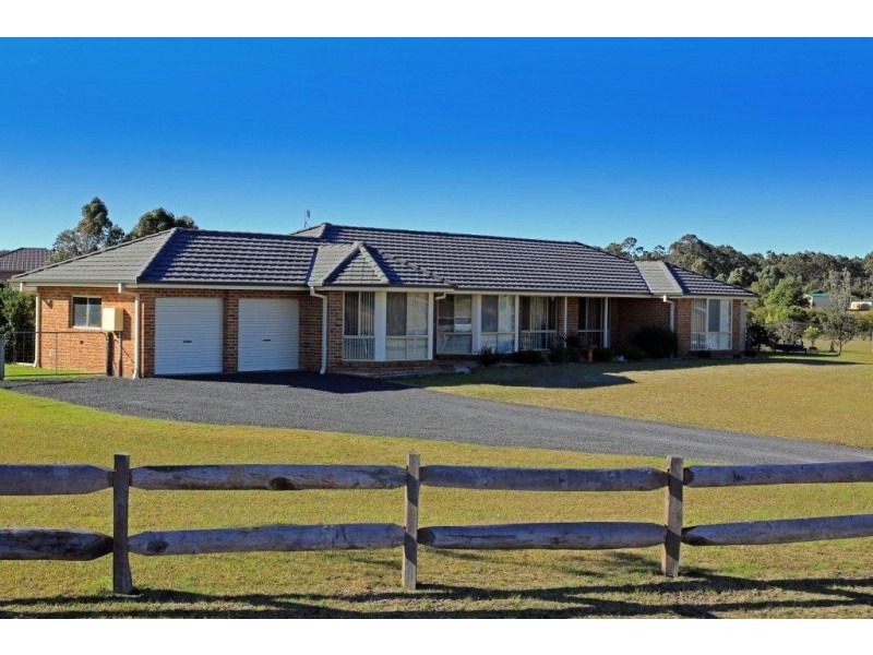 46 Pemberly Drive, Nowra Hill NSW 2540