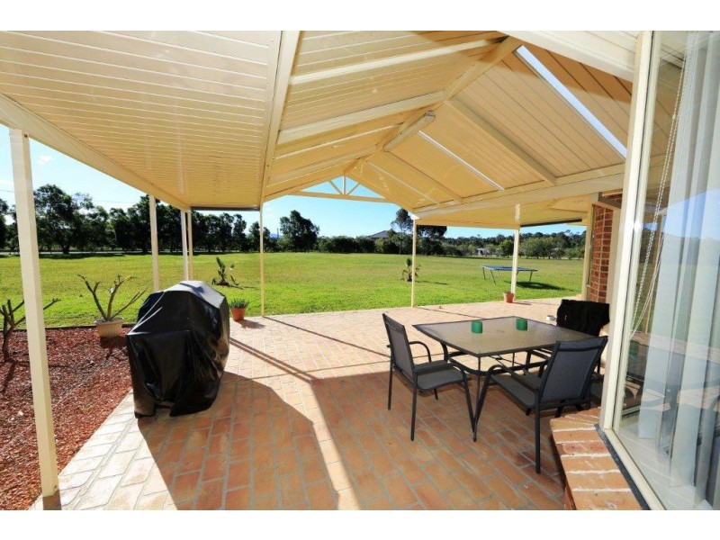 46 Pemberly Drive, Nowra Hill NSW 2540