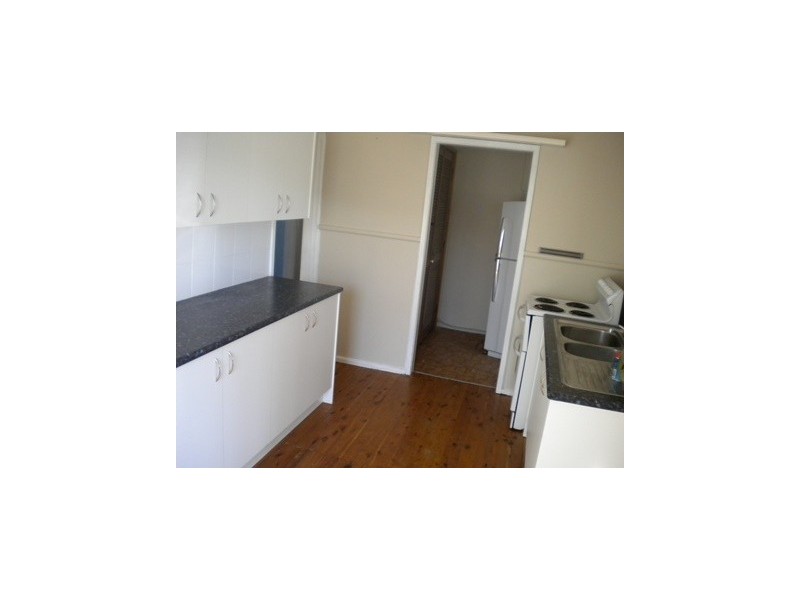 105 MOSS ST, Nowra NSW 2541