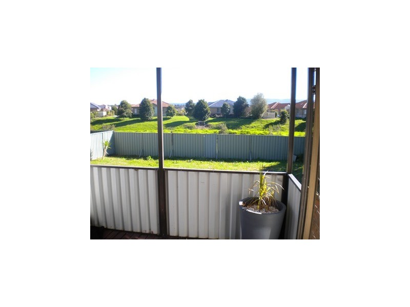 105 MOSS ST, Nowra NSW 2541