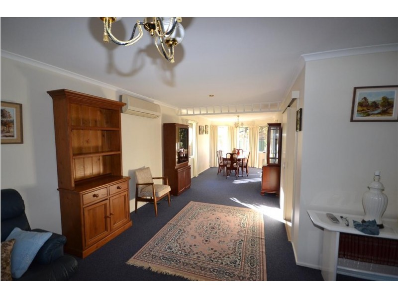 9 Wasdale Place, Bomaderry NSW 2541