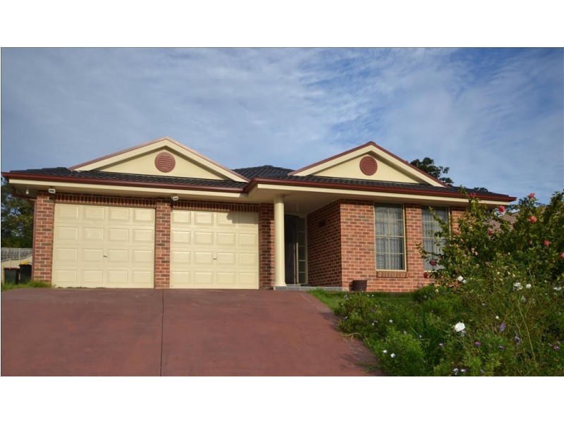 55 Warrigal Street, Nowra NSW 2541