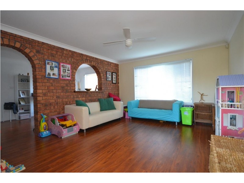 93 Salisbury Drive, Nowra NSW 2541