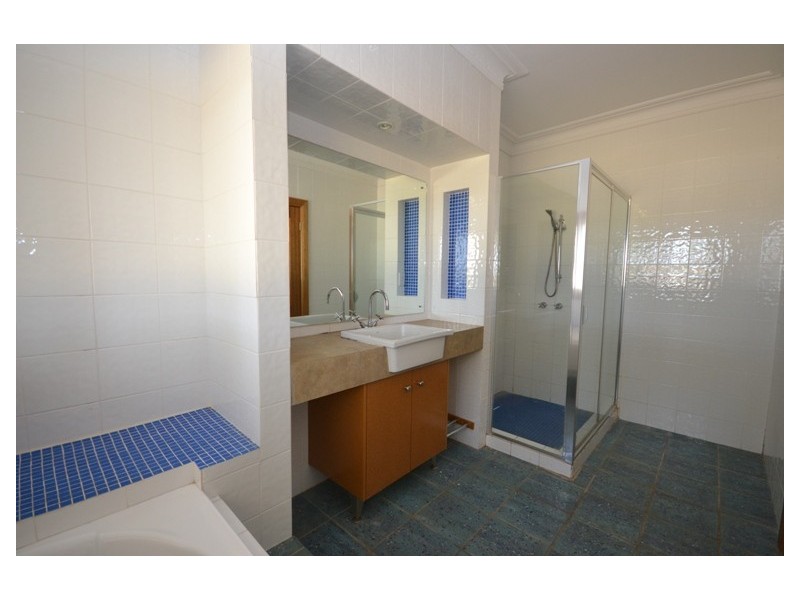 11 Monterey Drive, Nowra Hill NSW 2540