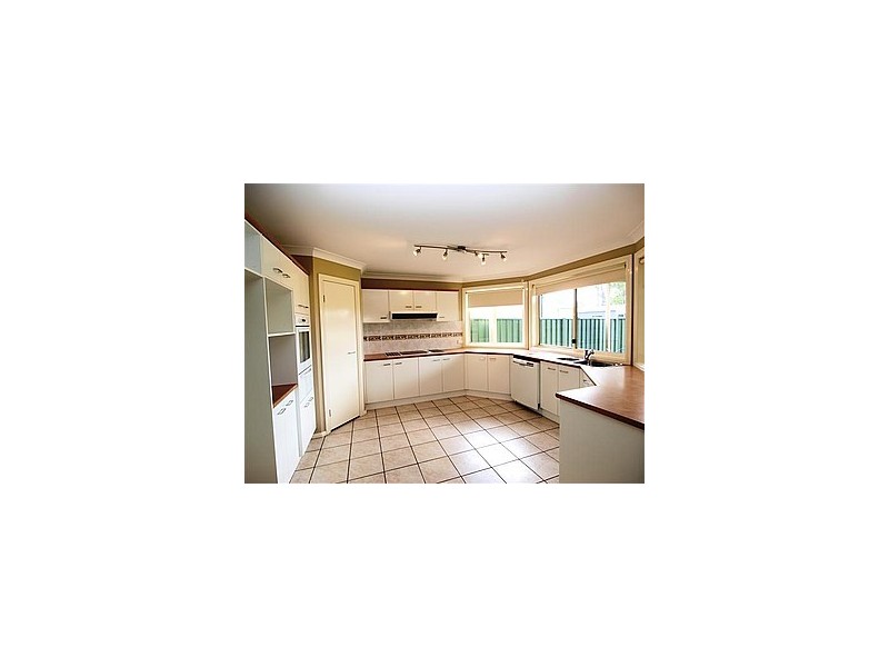 21 Ravenscliffe Road, Shoalhaven Heads NSW 2535