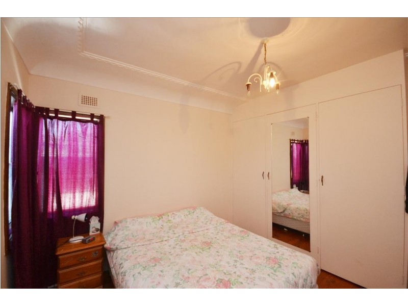 77 Albert Street, Nowra NSW 2541
