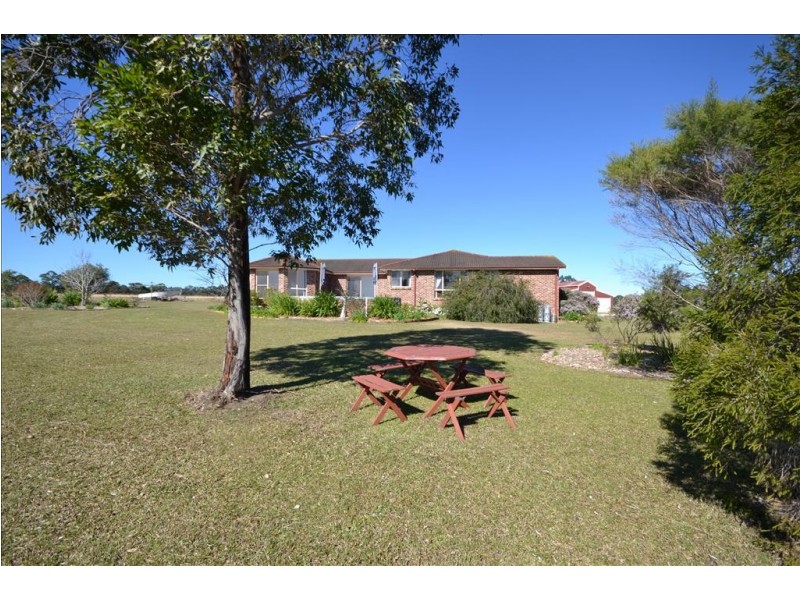 112 Tea Tree Lane, Nowra Hill NSW 2540