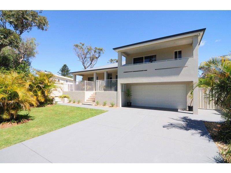 1 Lloyd Street, Shoalhaven Heads NSW 2535