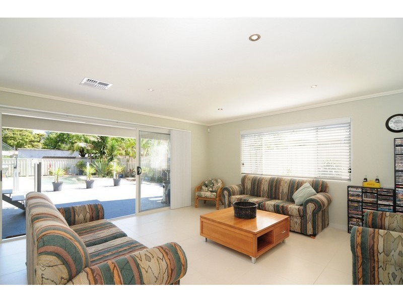 1 Lloyd Street, Shoalhaven Heads NSW 2535