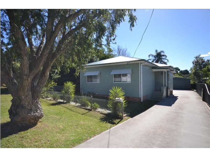 15 Huxley Street, Nowra NSW 2541