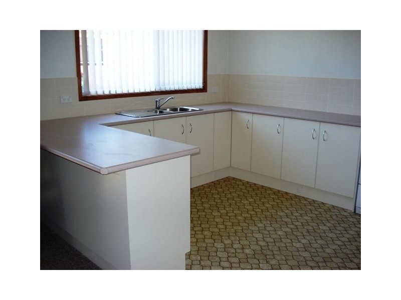 2/56 Bunberra Street, Bomaderry NSW 2541