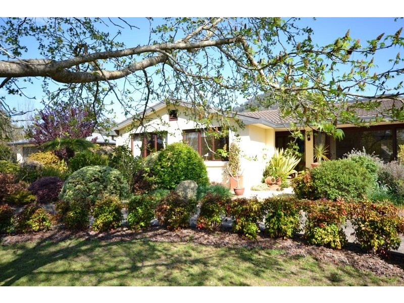 1699 Moss Vale Road, Kangaroo Valley NSW 2577
