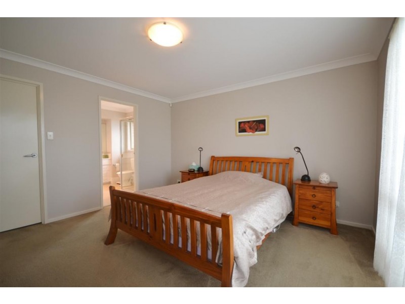 4 Kauri Street, Worrigee NSW 2540