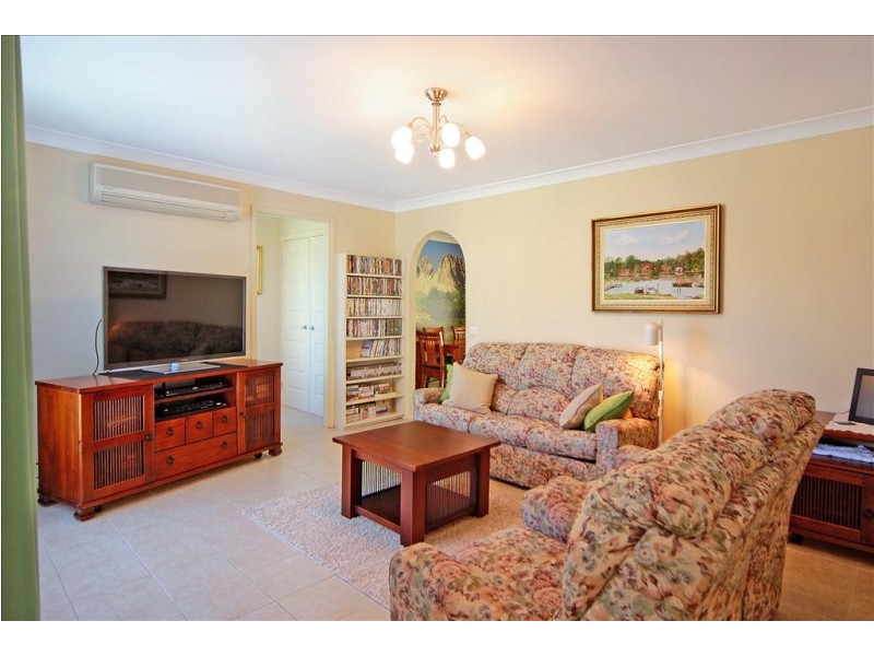 66 Lyndhurst Drive, Bomaderry NSW 2541