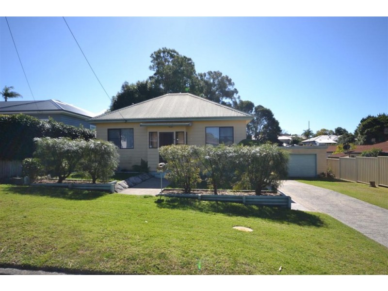 39 Douglas Street, Nowra NSW 2541