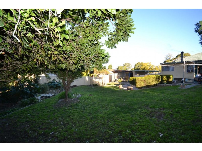 39 Douglas Street, Nowra NSW 2541